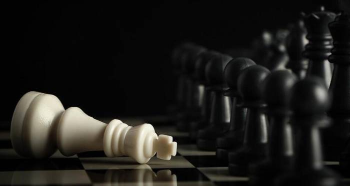 The essence of the market: driving retail investors out at the bottom and tricki